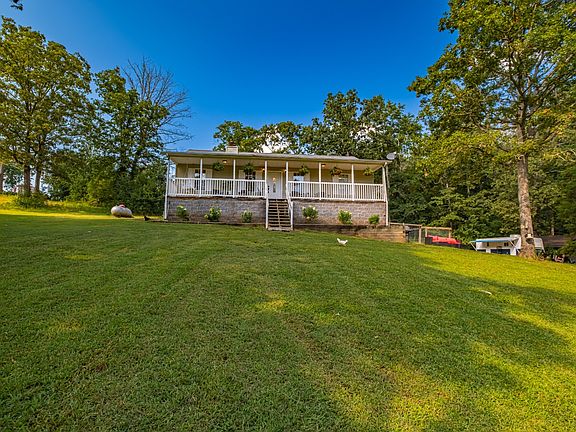 3rd image of 1450 Pleasant Hill Rd