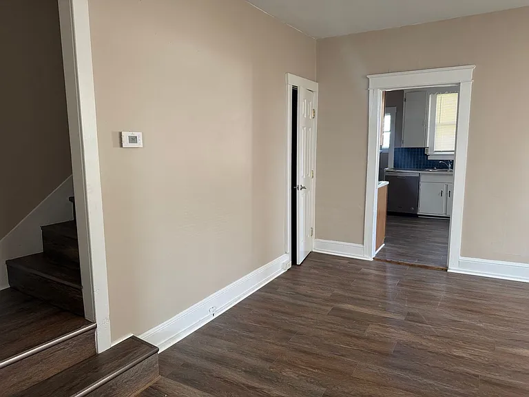 823 Pine Street — Photo 4