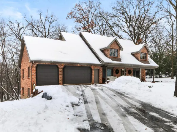 998 Tarrant DRIVE, Fontana, WI 53125