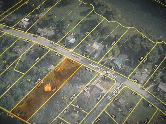 1st image of 205 Westwood Dr