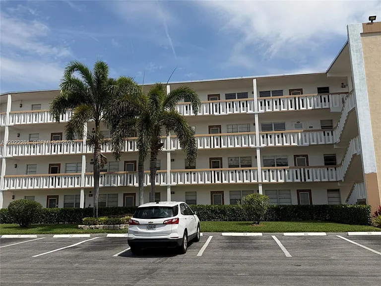 4043 Cornwall Dr #4043-C — Photo 16