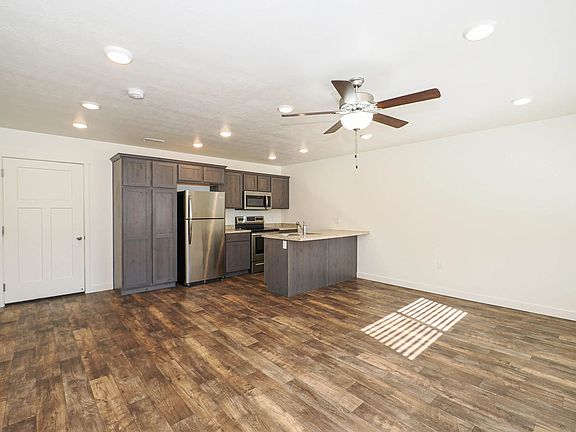 2nd image of 8178 N Calf Creek Ln #8188