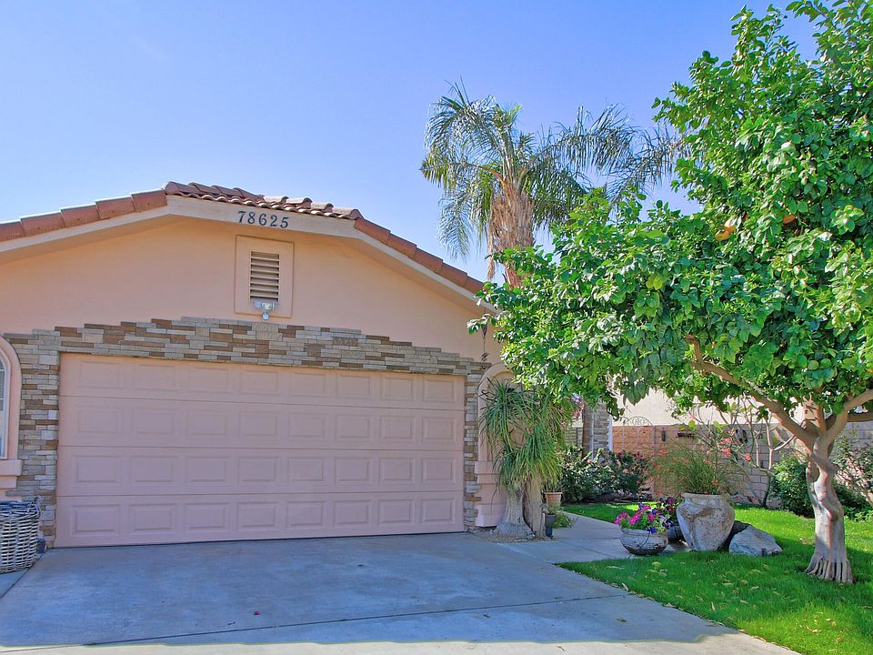 1st image of 78625 Saguaro Dr