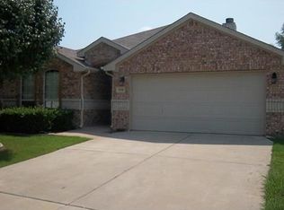 3840 Cedar Falls Dr, Fort Worth, TX 76244