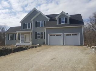 23 Sergeant Harrington Dr, Swansea, MA 02777