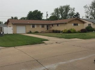 5837 Birchwood Dr, Great Bend, KS 67530