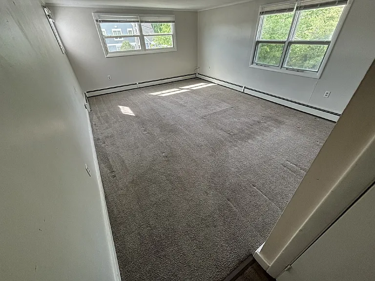 1322 Main St #3 — Photo 8
