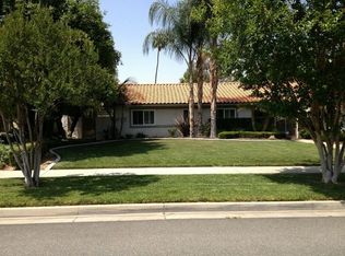 1425 Via Vallarta, Riverside, CA 92506