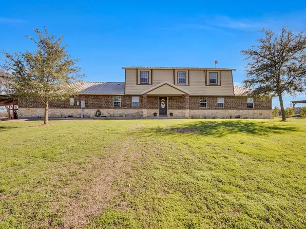260 Cox Rd, Waxahachie, TX 75167