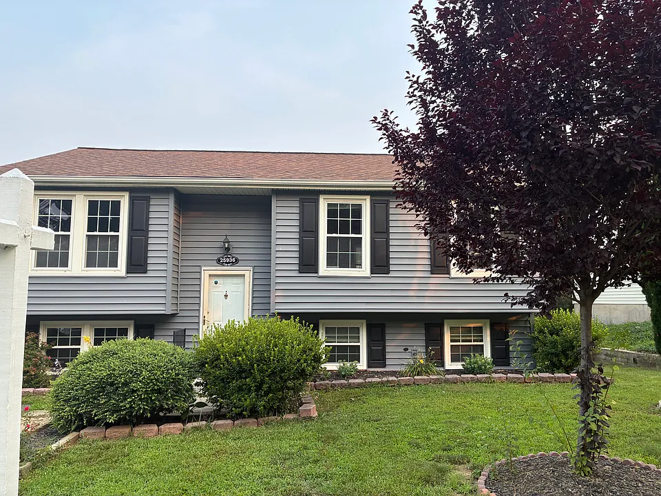 25936 Largo Ct