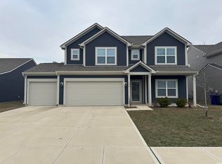 3230 Sand Walk Dr, Kokomo, IN