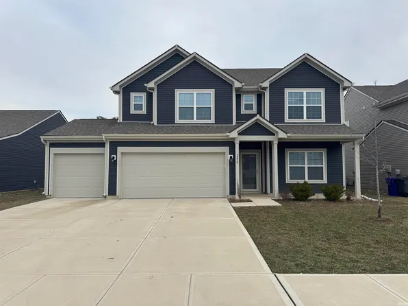 3230 Sand Walk Dr, Kokomo, IN 46902