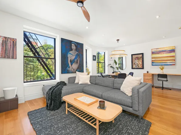 364 West 121st Street image 5 of 12