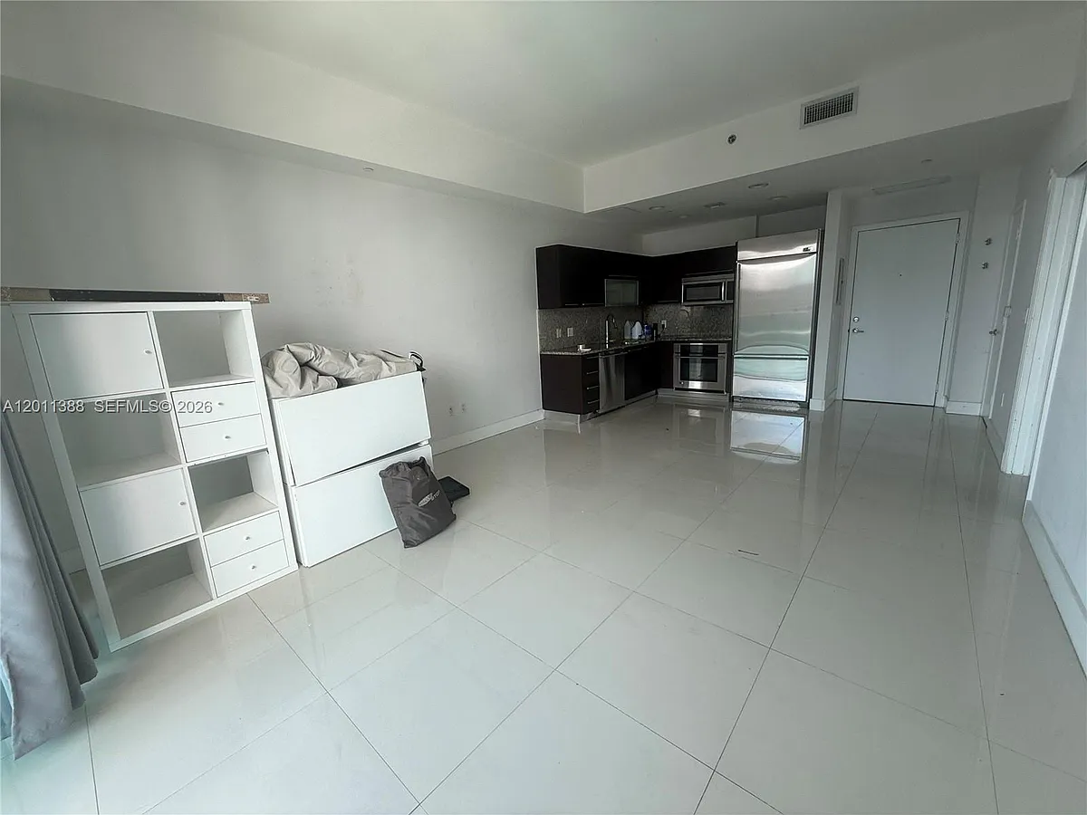 Building Photo - 950 Brickell Bay Dr #4308