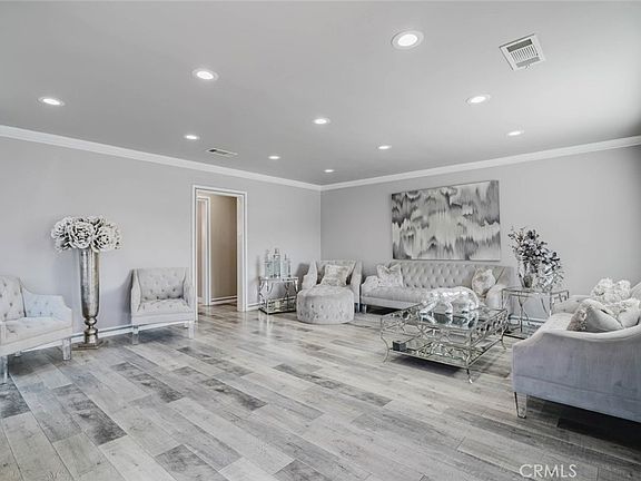 5th image of 6545 Bellingham Ave
