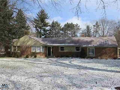 1st image of 4056 Chestnut Hill Dr