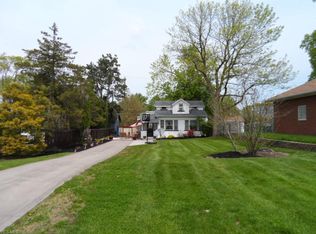 9224 W Moreland Rd, Parma, OH 44129