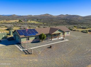 7925 S Lone Spruce Dr, Mayer, AZ 86333