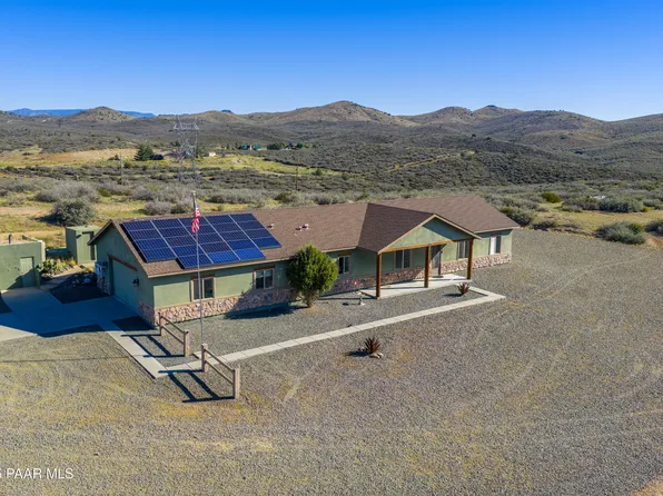 7925 S Lone Spruce Dr, Mayer, AZ 86333