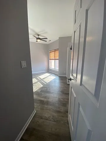 807 W 14th Pl #3B — Photo 15