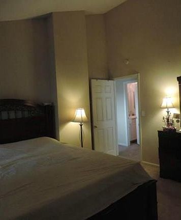 5th image of 17031 Ash Ln APT D
