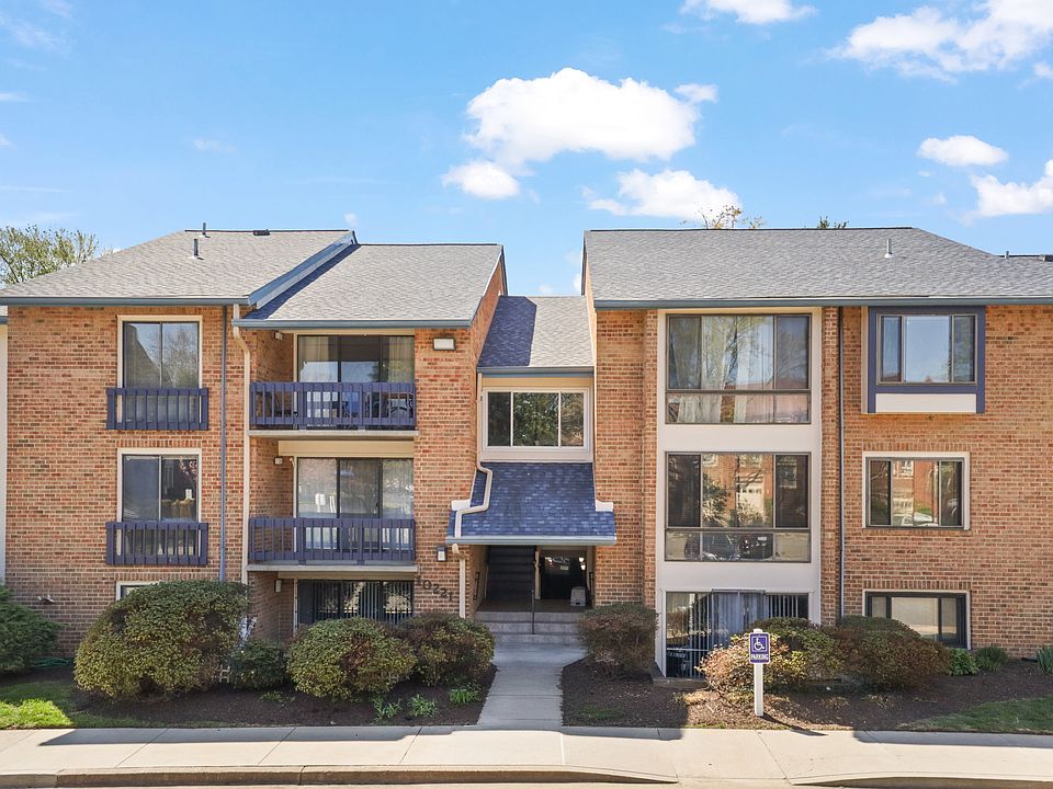 1st image of 10221 Valentino Dr APT 7411