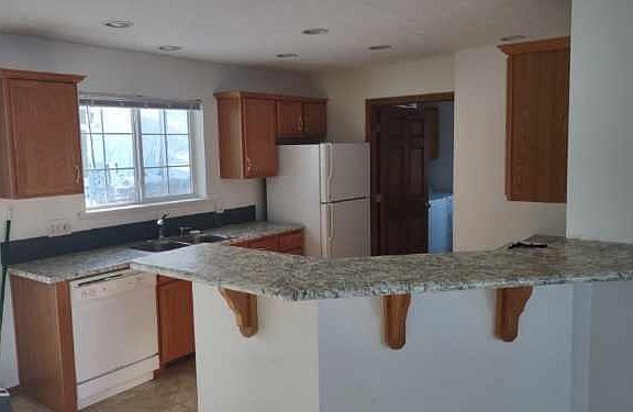 3rd image of 1535 Lane 221 Hamilton Lk