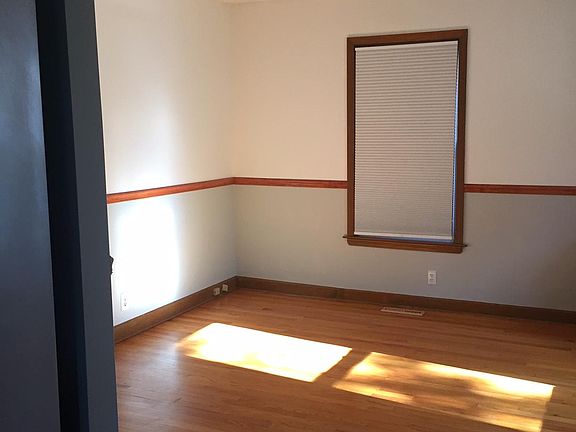 Kitchen open to living room - new ceiling fan