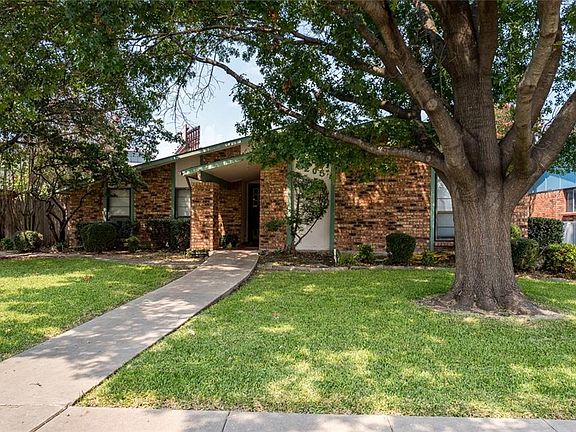 5th image of 6205 Fallbrook Dr
