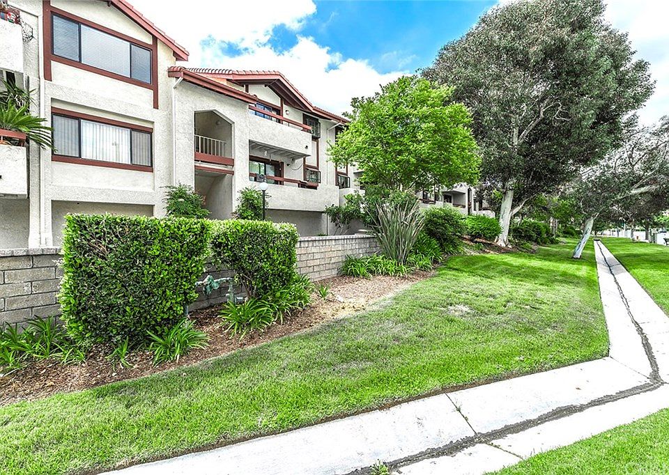 1st image of 28039 Sarabande Ln Unit 116