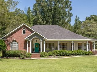 104 Meadowview Dr, Midland City, AL 36350