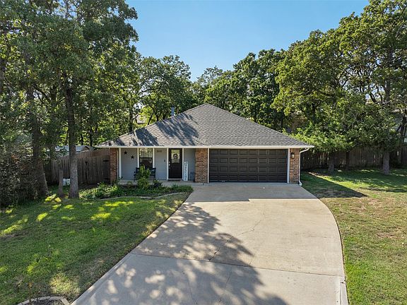 3rd image of 3000 Manorwood Dr