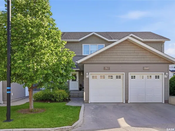 UNIT 703-715 Hart ROAD, Saskatoon, SK S7M 3Y8