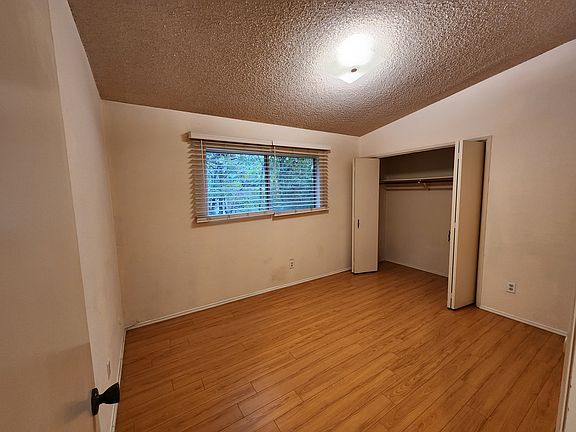 5th image of 1754 Euclid St APT E
