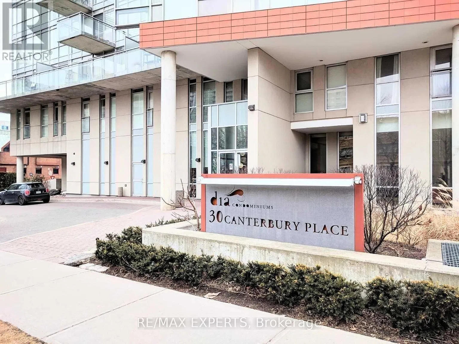2 bed, $2,500 — Photo 2