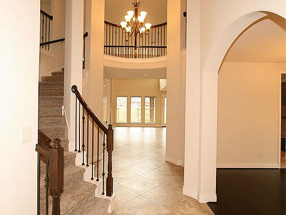 5th image of 6730 Miller Shadow Ln