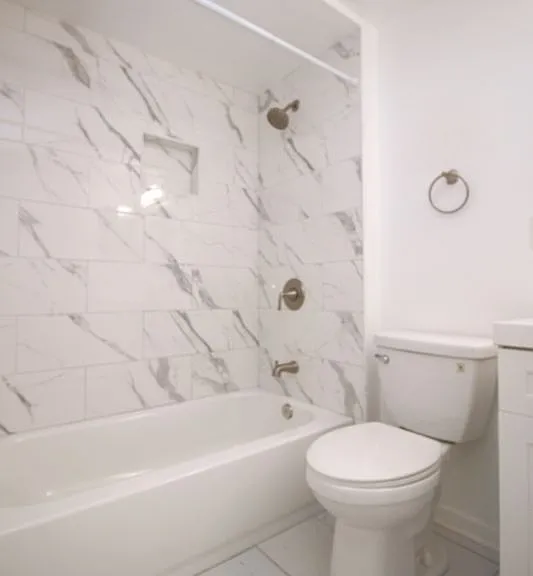 11703 Caplinger Rd #2 — Photo 11