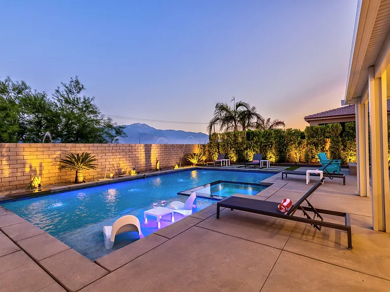65161 Rolling Hills Dr — Photo 39