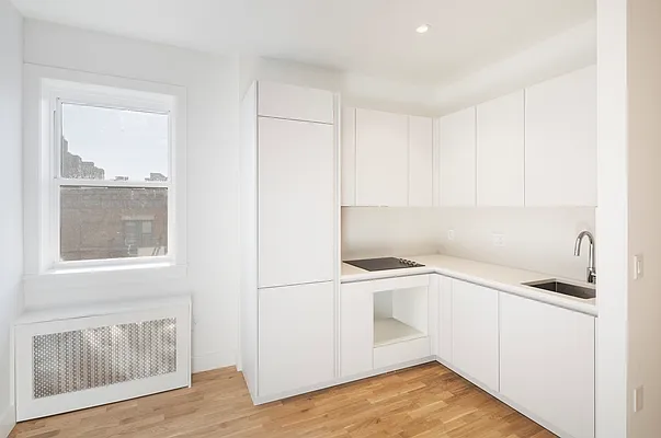 Rented by Akelius Real Estate Management | media 2