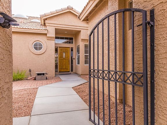 3rd image of 9531 E Sunmesa Ct