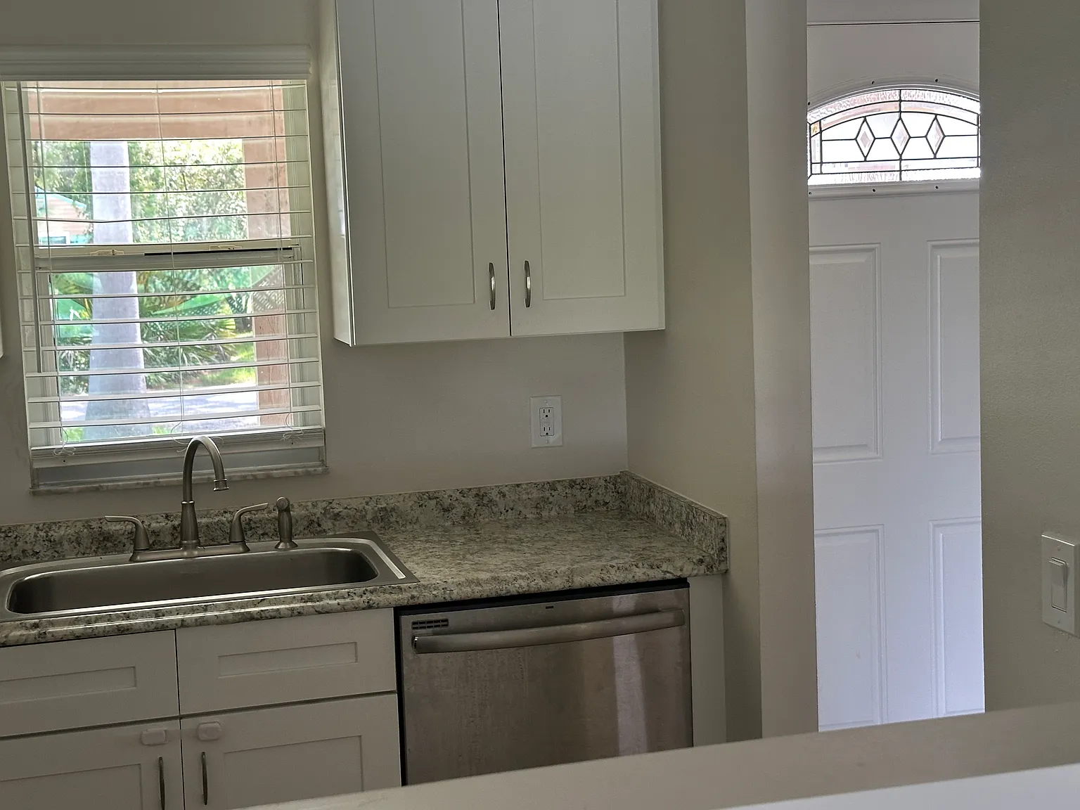 239 Golfpoint Dr — Photo 4