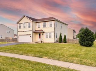 232 Ridgestone Trl, Poplar Grove, IL 61065