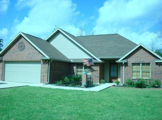 933 Isabella St, Sulphur, LA 70663