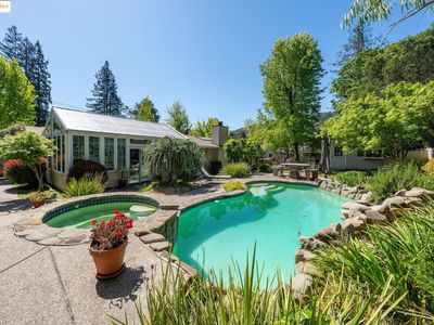 14 El Camino Moraga, Orinda, CA, 94563