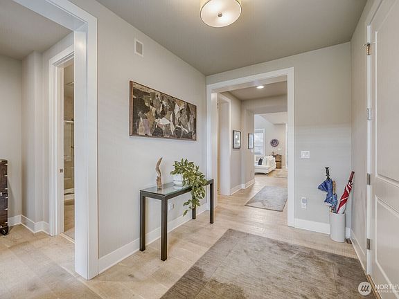 5th image of 1320 SE 16th Street