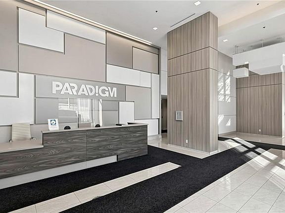 2nd image of 2093 Fairview St #2004