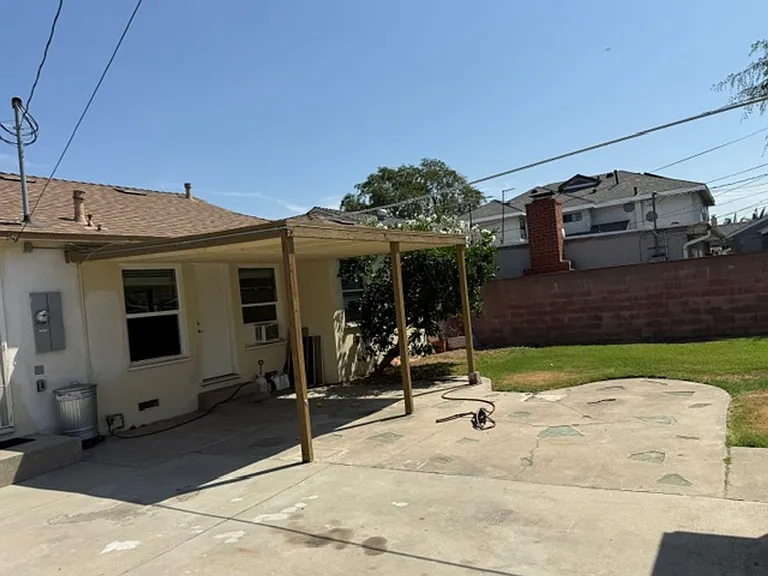 6008 Greenmeadow Rd — Photo 24