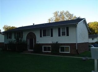 1323 Huntington Ave APT 2, Kalamazoo, MI 49048