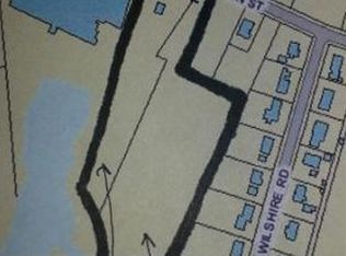 1528 Allen St, Springfield, MA 01118