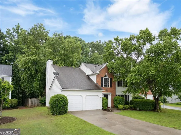 10795 Glenbarr Dr, Johns Creek, GA 30097